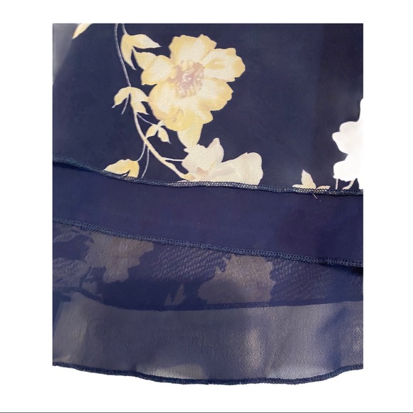 Torrid 4 Sheer Floral Navy Blouse *FLAW* - Picture 4 of 9